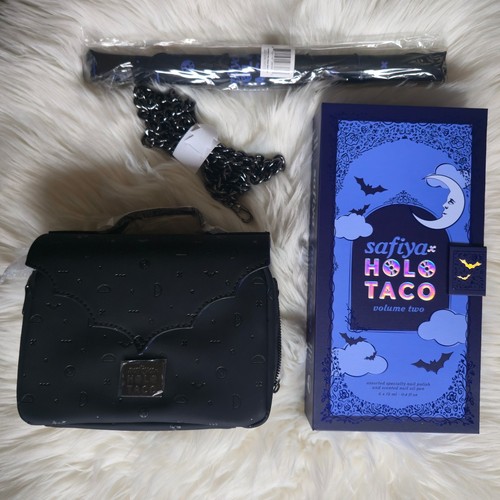 Safiya holo taco - volume, 2